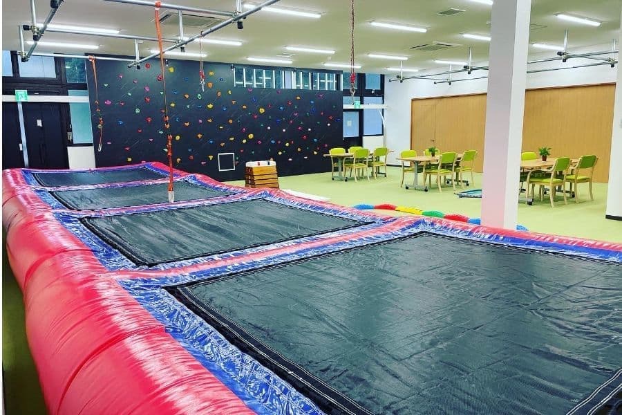 優喜会（きらら）